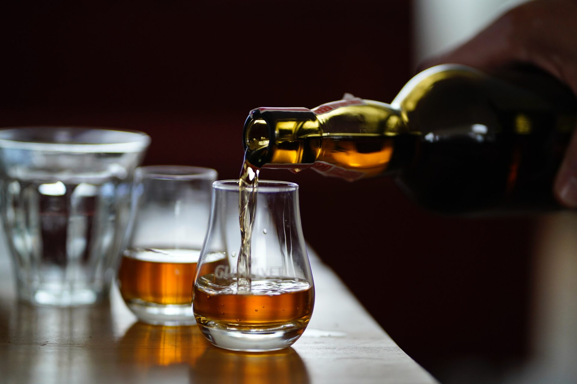 whiskey distilleries in ireland